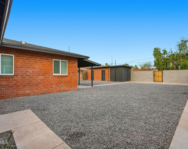 1801 N 18th Street - Photo Thumbnail 13