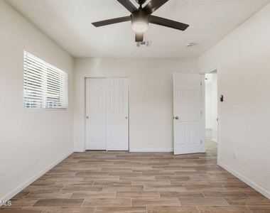 1801 N 18th Street - Photo Thumbnail 7