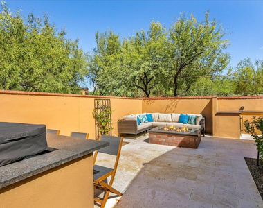 20704 N 90th Place - Photo Thumbnail 9