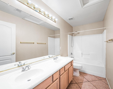 20717 N 59th Drive - Photo Thumbnail 21