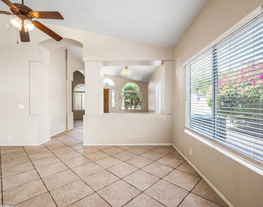 20717 N 59th Drive - Photo Thumbnail 11