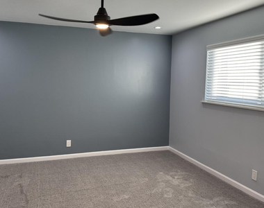 6843 E Loma Land Drive - Photo Thumbnail 13