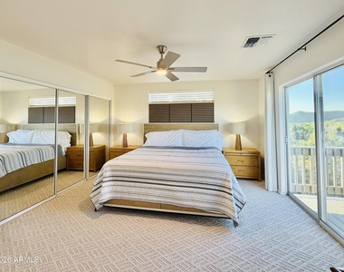 955 W Ensenada Lane - Photo Thumbnail 15