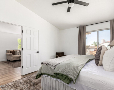 10080 E Mountain View Lake Drive - Photo Thumbnail 8