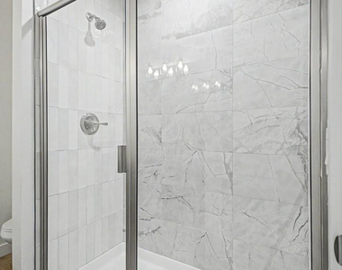 105 W Latona - Photo Thumbnail 25