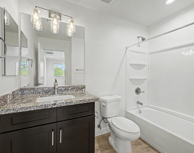 105 W Latona - Photo Thumbnail 27