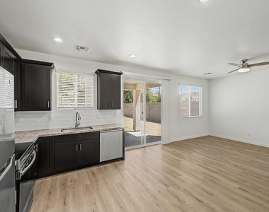136 W Latona Road - Photo Thumbnail 12