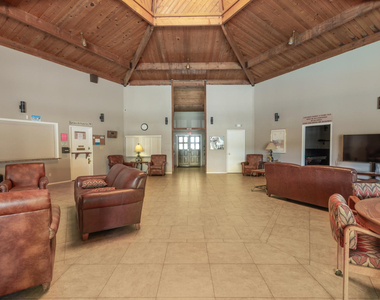 7436 E Chaparral Road - Photo Thumbnail 25
