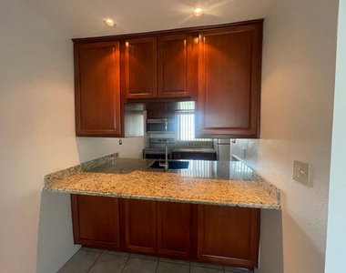 7436 E Chaparral Road - Photo Thumbnail 38