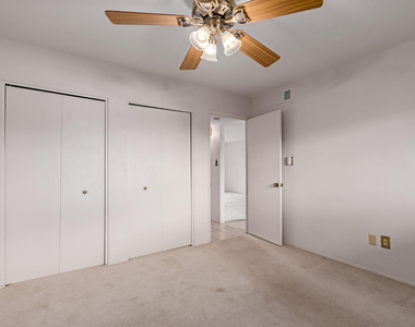 7436 E Chaparral Road - Photo Thumbnail 39