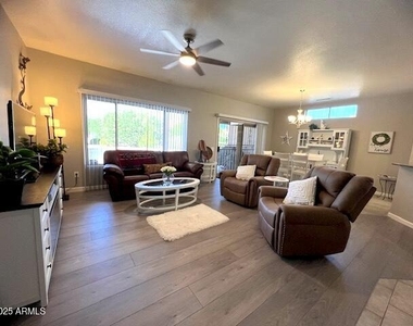 15628 W Hidden Creek Lane - Photo Thumbnail 1