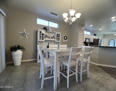 15628 W Hidden Creek Lane - Photo Thumbnail 13
