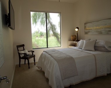 3131 E Legacy Drive - Photo Thumbnail 17