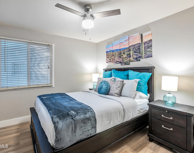 5045 N 81st Street - Photo Thumbnail 24