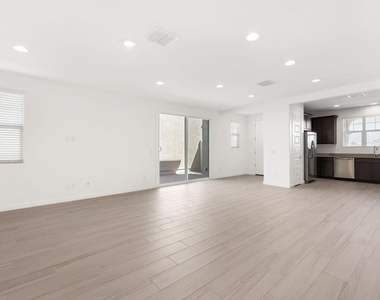 24623 N 164th Drive - Photo Thumbnail 35