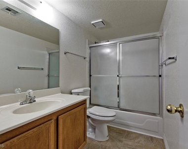7944 Decker Canyon Drive - Photo Thumbnail 15