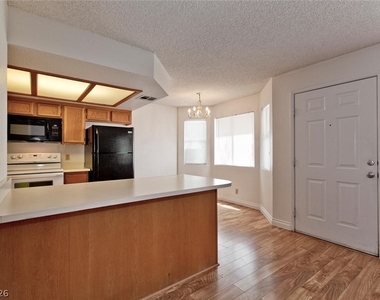7944 Decker Canyon Drive - Photo Thumbnail 11