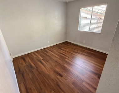 7944 Decker Canyon Drive - Photo Thumbnail 22