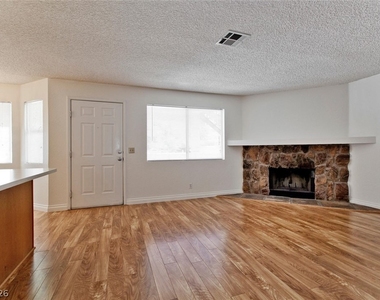 7944 Decker Canyon Drive - Photo Thumbnail 9