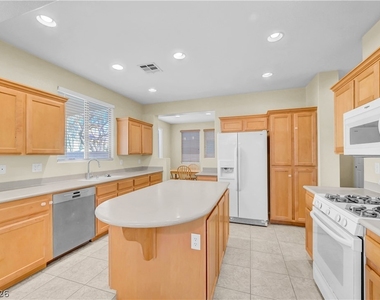 7368 Rietz Canyon Street - Photo Thumbnail 20