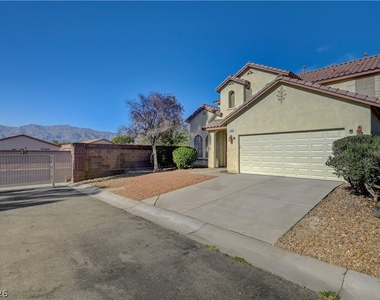 7368 Rietz Canyon Street - Photo Thumbnail 4