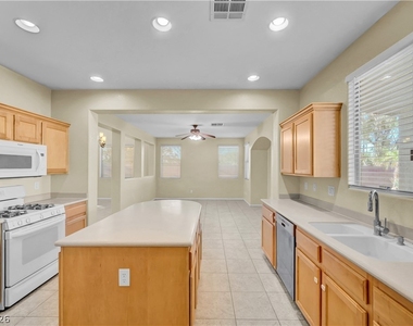 7368 Rietz Canyon Street - Photo Thumbnail 23