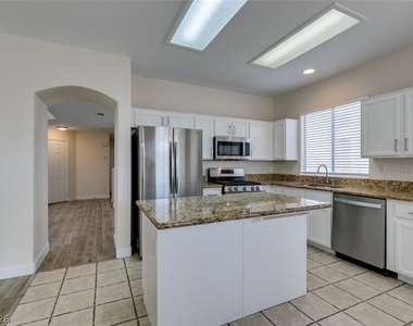7804 Amulet Street - Photo Thumbnail 17