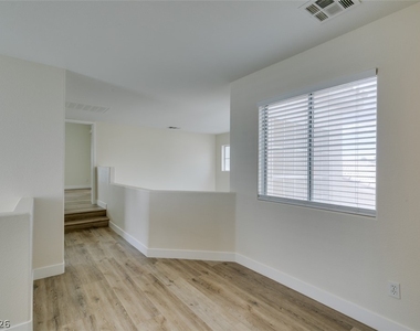 7804 Amulet Street - Photo Thumbnail 21