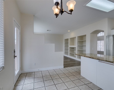 7804 Amulet Street - Photo Thumbnail 15