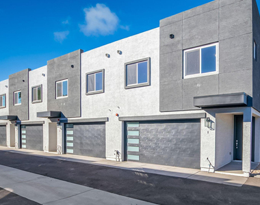 3010 E Yale Street - Photo Thumbnail 2