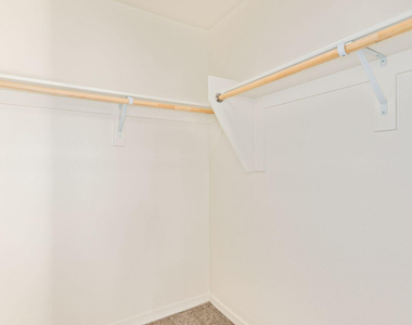 3010 E Yale Street - Photo Thumbnail 14