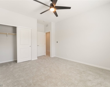 94 Cadence Crest Avenue - Photo Thumbnail 15