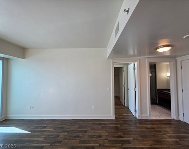 2700 Las Vegas Boulevard - Photo Thumbnail 73