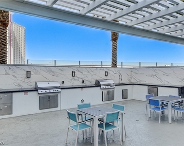 2700 Las Vegas Boulevard - Photo Thumbnail 28