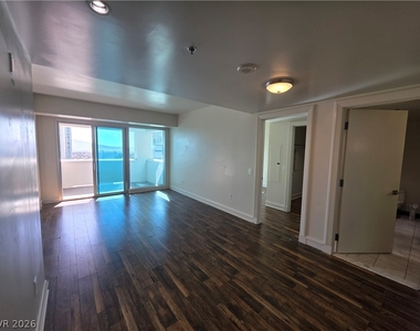 2700 Las Vegas Boulevard - Photo Thumbnail 52