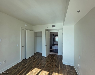 2700 Las Vegas Boulevard - Photo Thumbnail 82