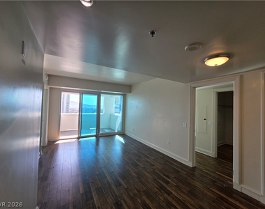 2700 Las Vegas Boulevard - Photo Thumbnail 56