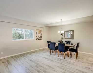 351 E Thomas Road - Photo Thumbnail 42