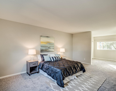 351 E Thomas Road - Photo Thumbnail 26