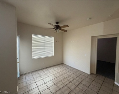 7821 Sungrove Court - Photo Thumbnail 3