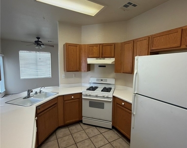 7821 Sungrove Court - Photo Thumbnail 11