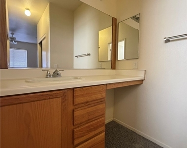 7821 Sungrove Court - Photo Thumbnail 7