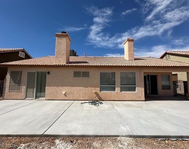 4605 Casa Bonita Drive - Photo Thumbnail 18