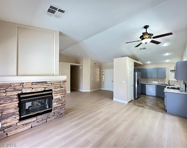 4605 Casa Bonita Drive - Photo Thumbnail 4