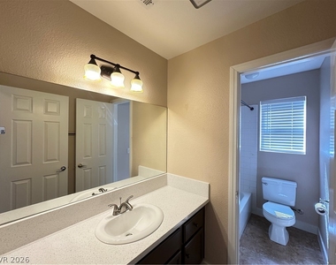 4605 Casa Bonita Drive - Photo Thumbnail 14