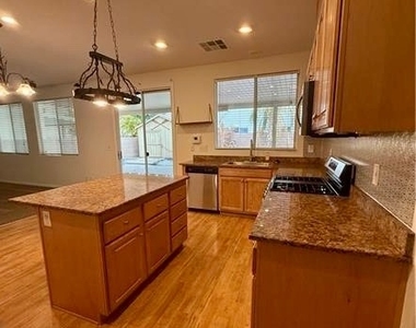 4032 Wild Magic Street - Photo Thumbnail 15