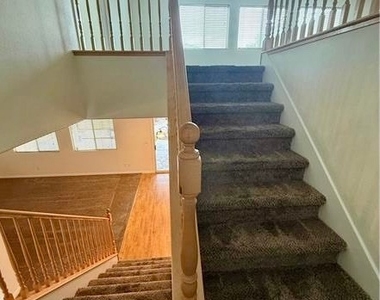 4032 Wild Magic Street - Photo Thumbnail 16