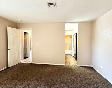 6250 W Flamingo Road - Photo Thumbnail 16
