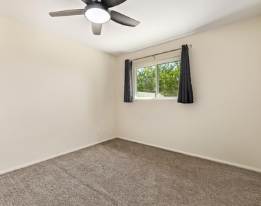 7733 N 60th Avenue - Photo Thumbnail 22