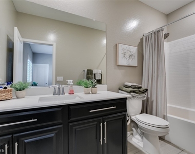 544 Teovani Street - Photo Thumbnail 34